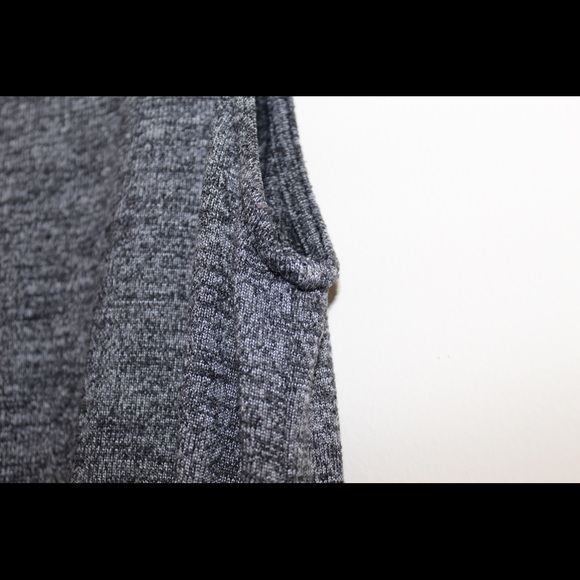 Grey Sleeveless Romper - Picture 5 of 6